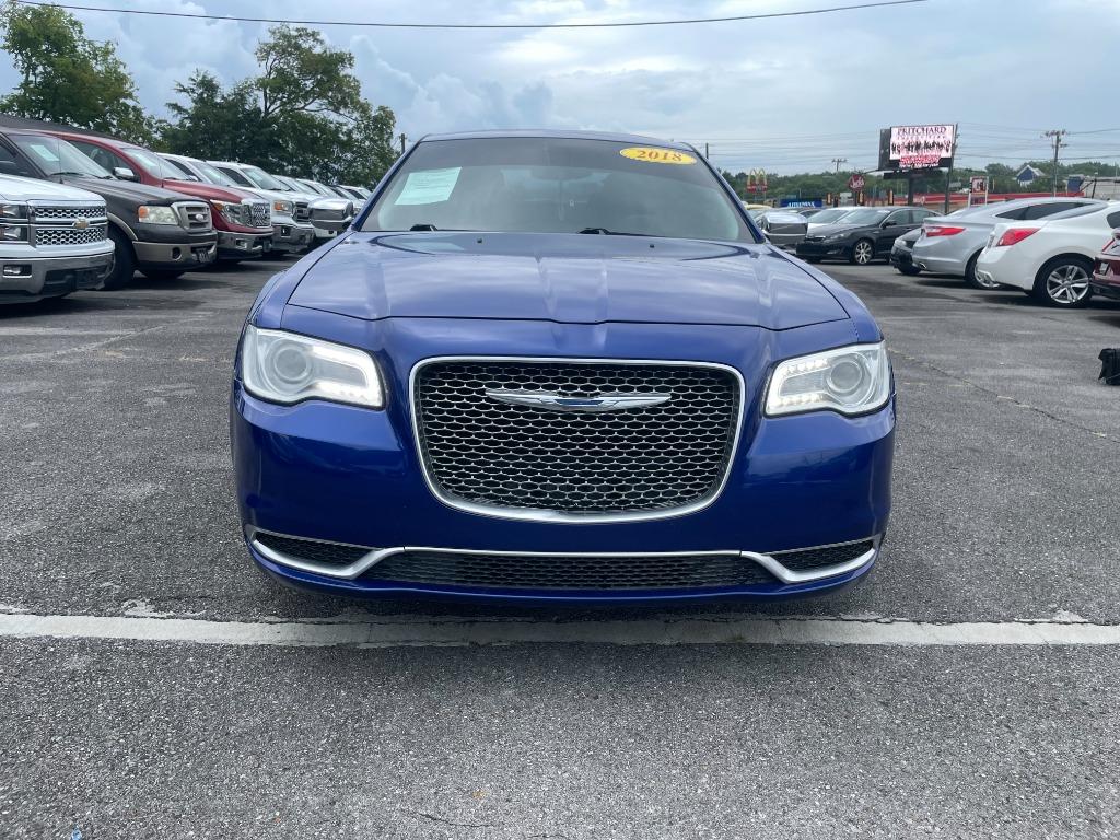 2018 Chrysler 300 - $15,995