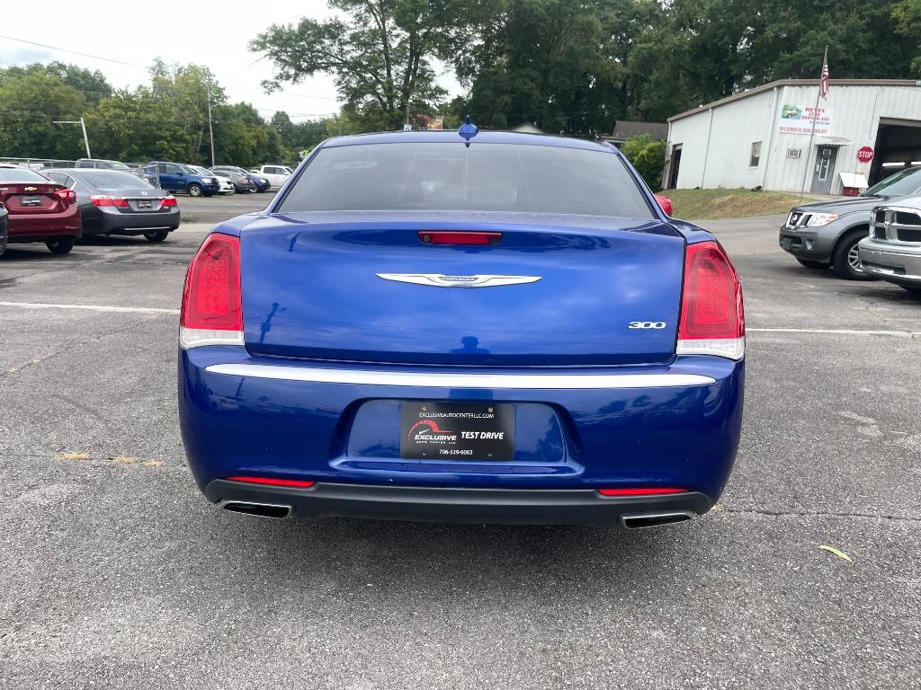 2018 Chrysler 300 - $15,995