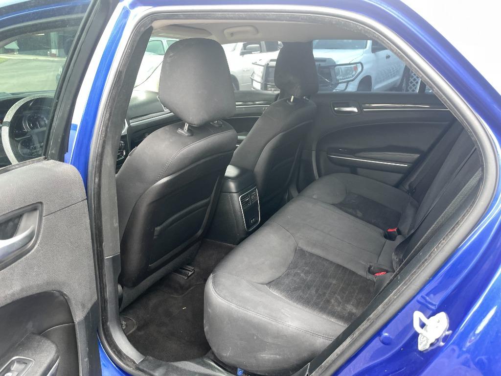 2018 Chrysler 300 - $15,995