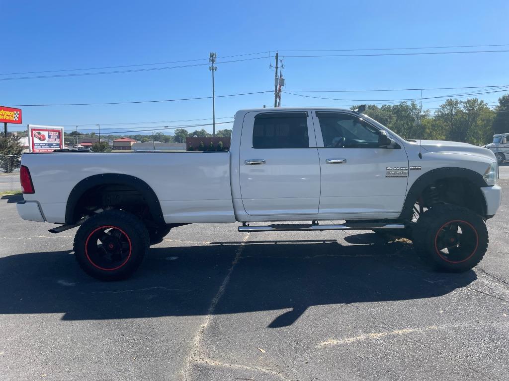 2014 Ram 3500 - $26,995