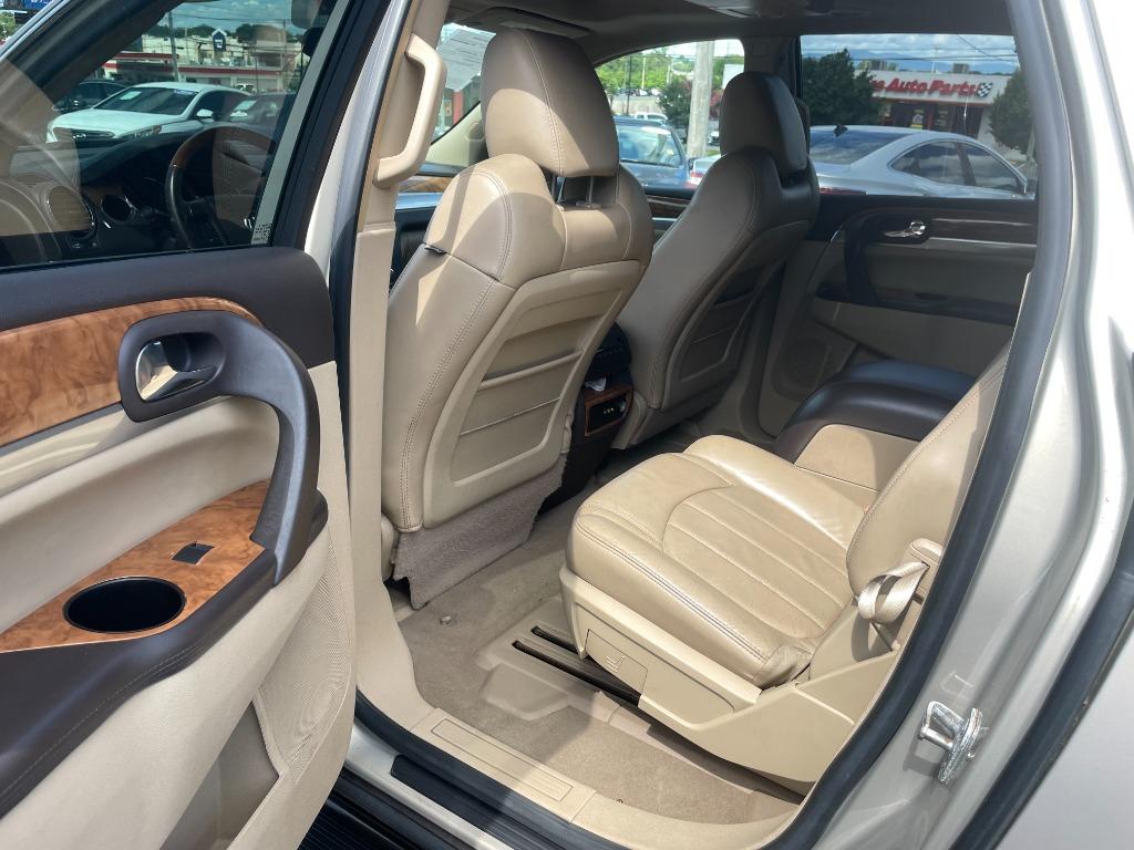 2009 Buick Enclave - $12,995