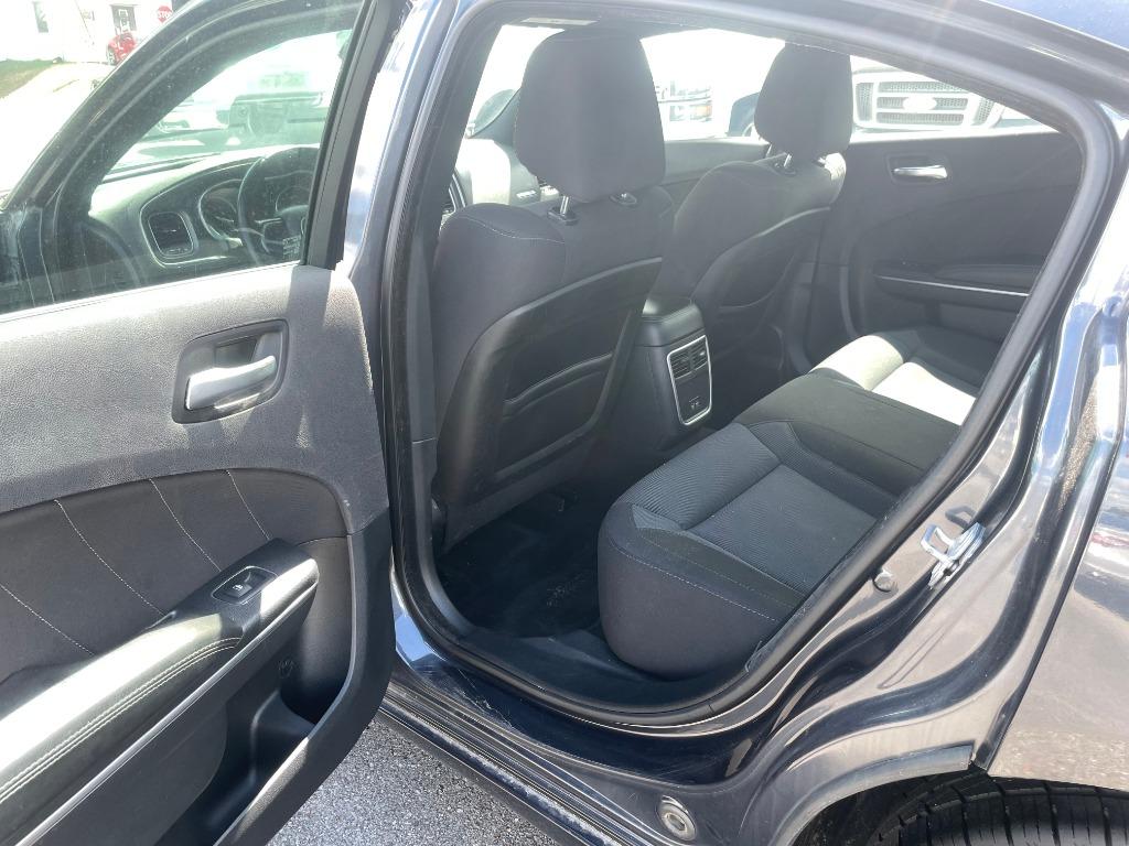 2017 Dodge Charger - $17,995