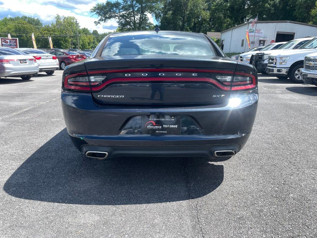 2017 Dodge Charger - $17,995