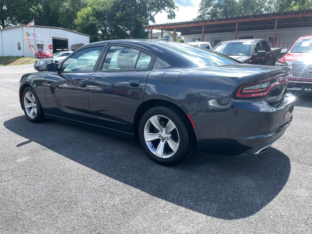 2017 Dodge Charger - $17,995