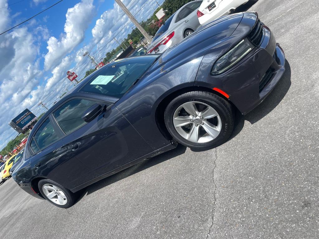 2017 Dodge Charger - $17,995