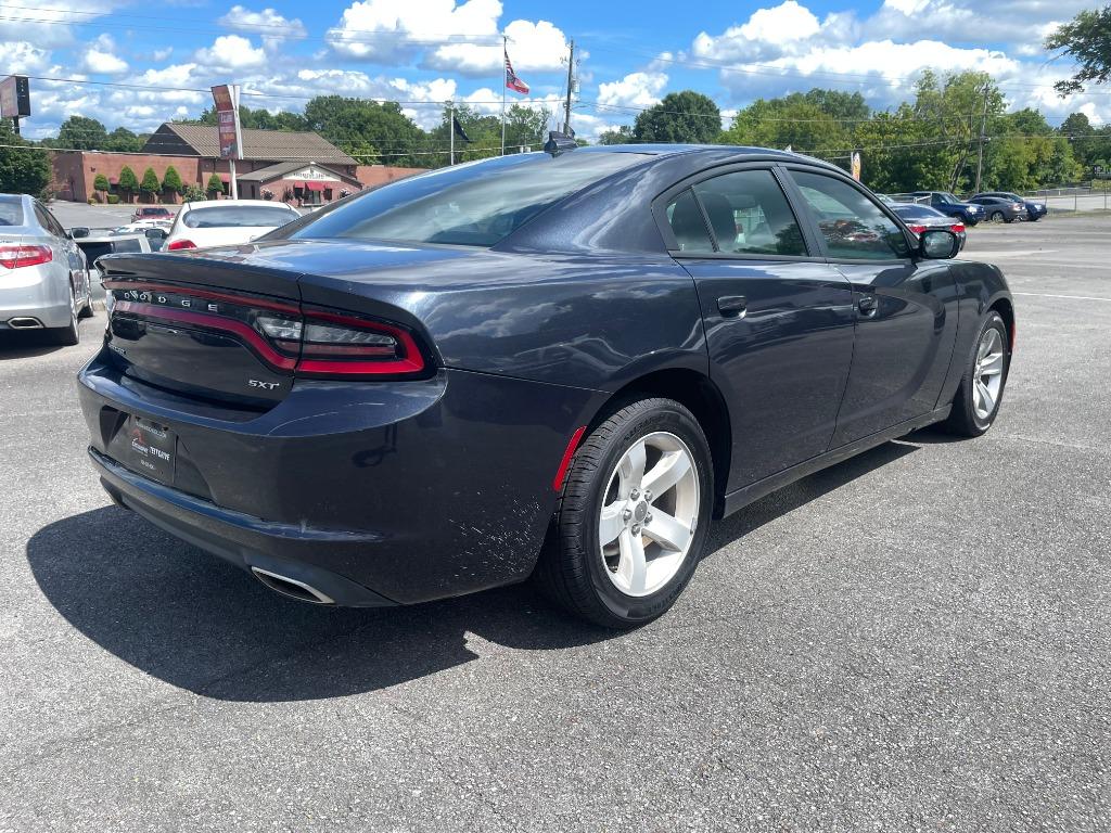 2017 Dodge Charger - $17,995