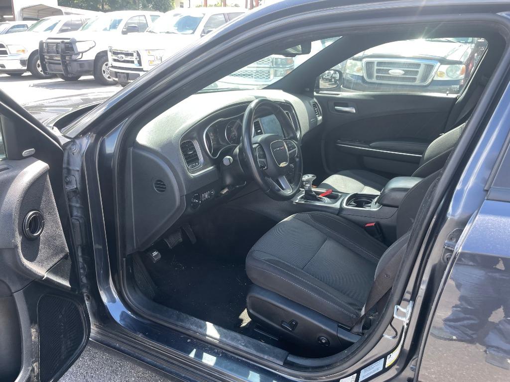 2017 Dodge Charger - $17,995