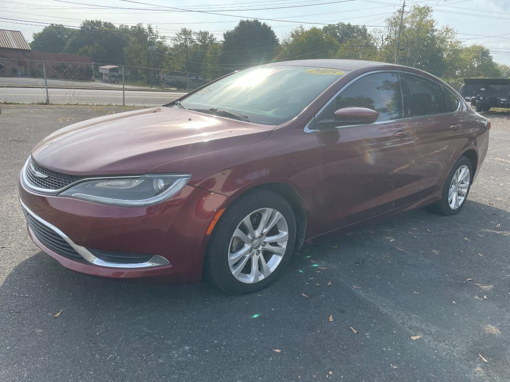 2015 Chrysler 200 - $9,995