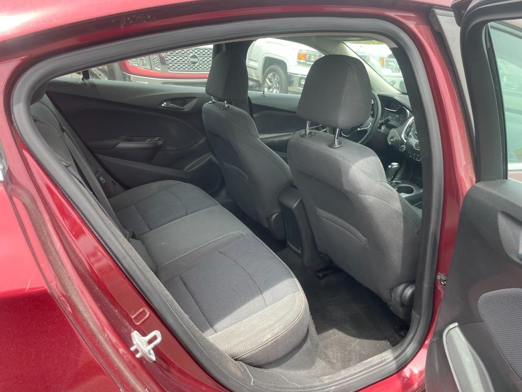 2016 Chevrolet Cruze - $14,995