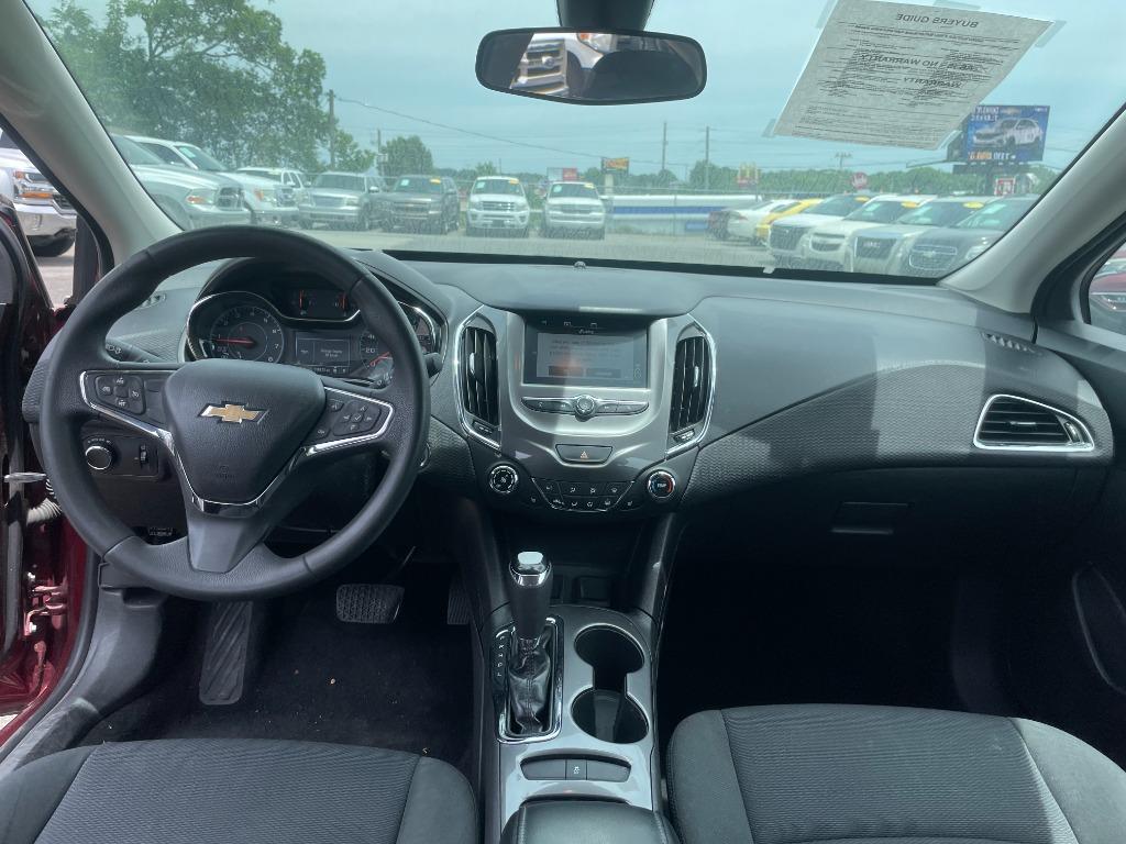 2016 Chevrolet Cruze - $14,995