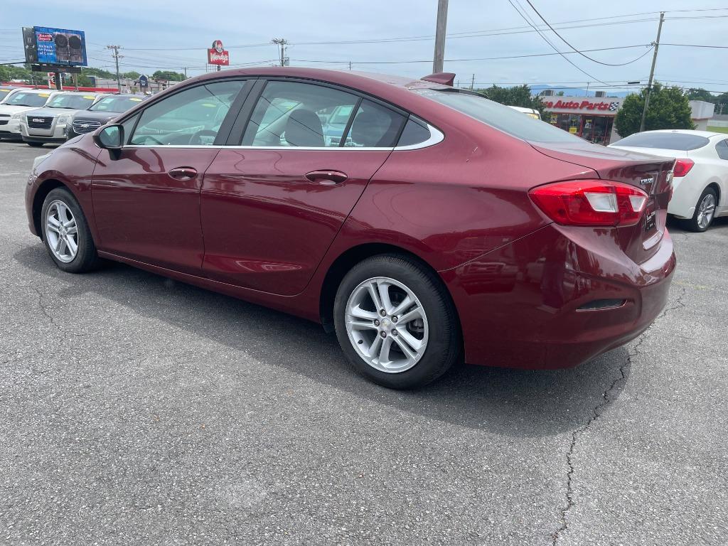 2016 Chevrolet Cruze - $14,995