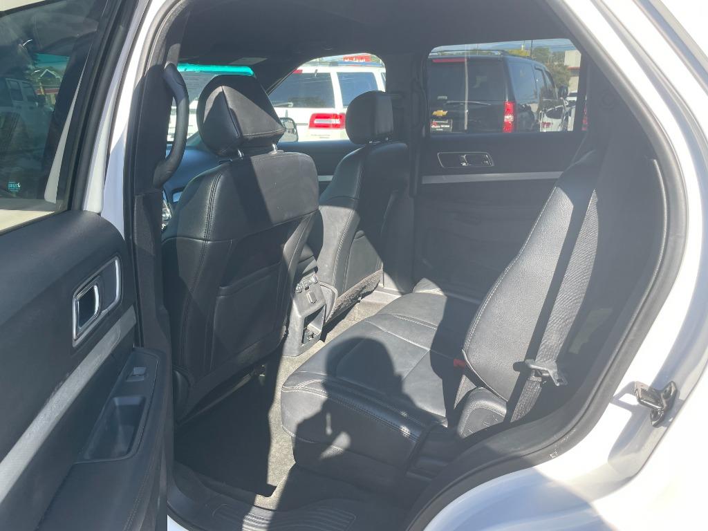 2016 Ford Explorer XLT photo