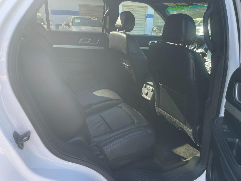 2016 Ford Explorer XLT photo