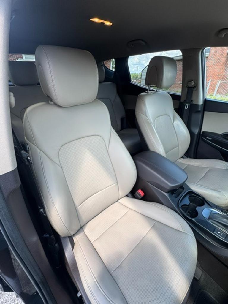2014 Hyundai Santa Fe Sport - $9,999