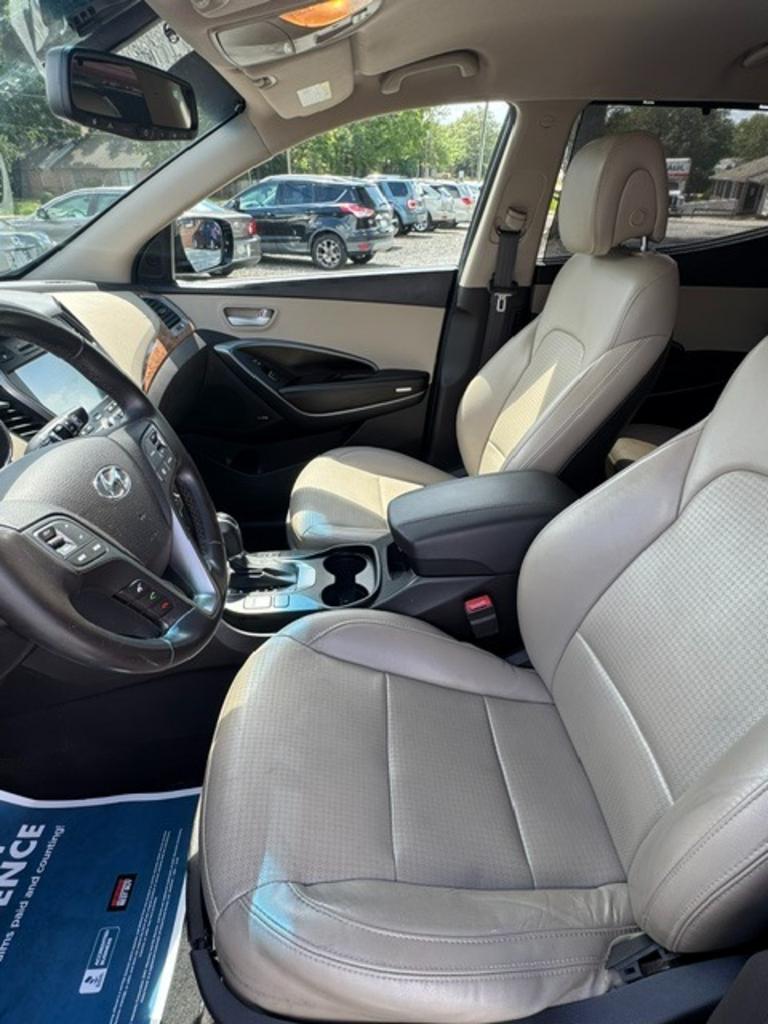 2014 Hyundai Santa Fe Sport - $9,999
