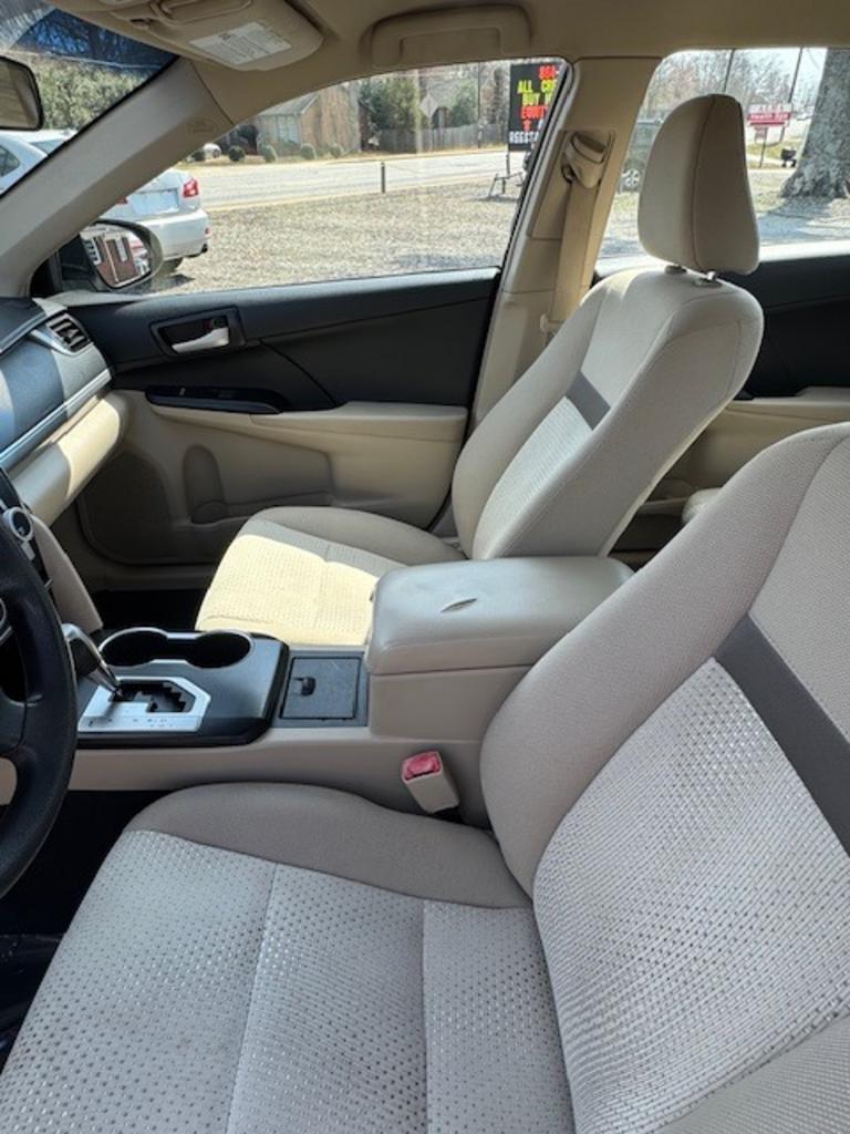 2014 Toyota Camry - $9,999