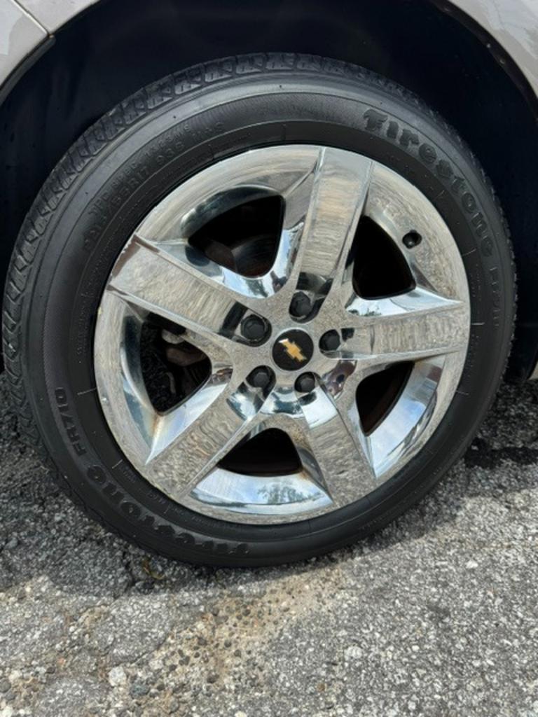 2010 Chevrolet Malibu - $9,999