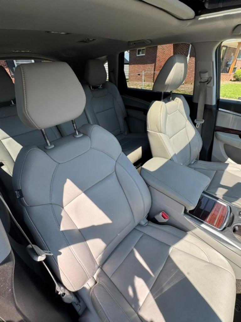 2015 Acura MDX - $12,900