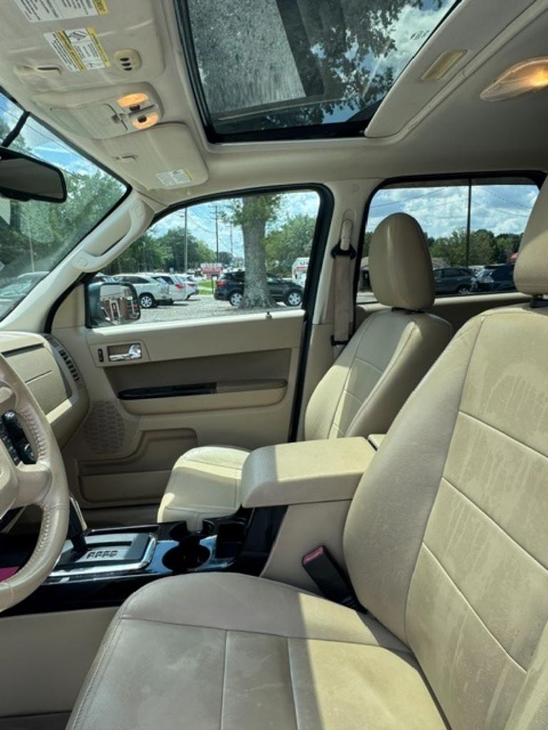 2011 Ford Escape - $8,999