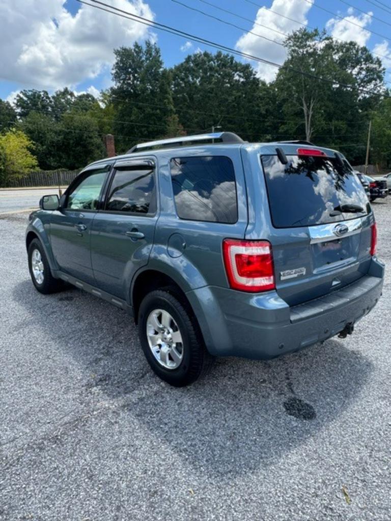 2011 Ford Escape - $8,999