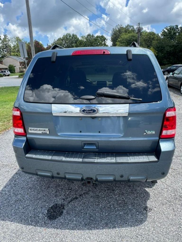 2011 Ford Escape - $8,999