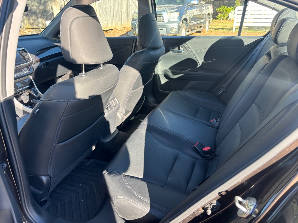2016 Honda Accord EX-L photo