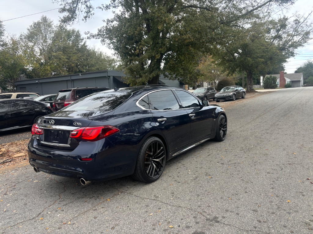 2019 Infiniti Q70L Luxe photo