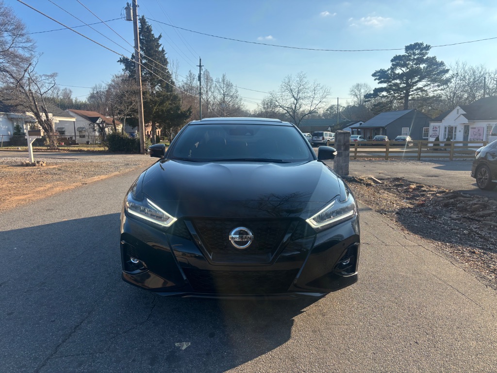 2021 Nissan Maxima SR photo
