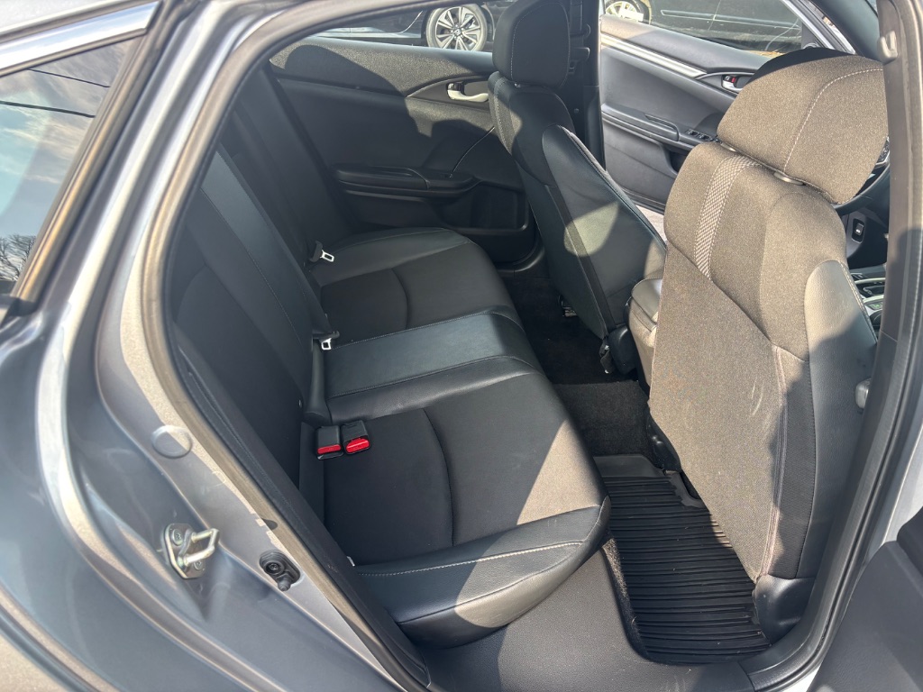 2020 Honda Civic Sport photo