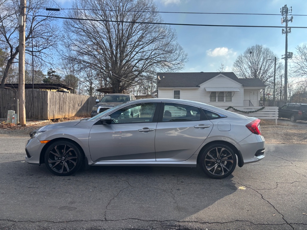 2020 Honda Civic Sport photo