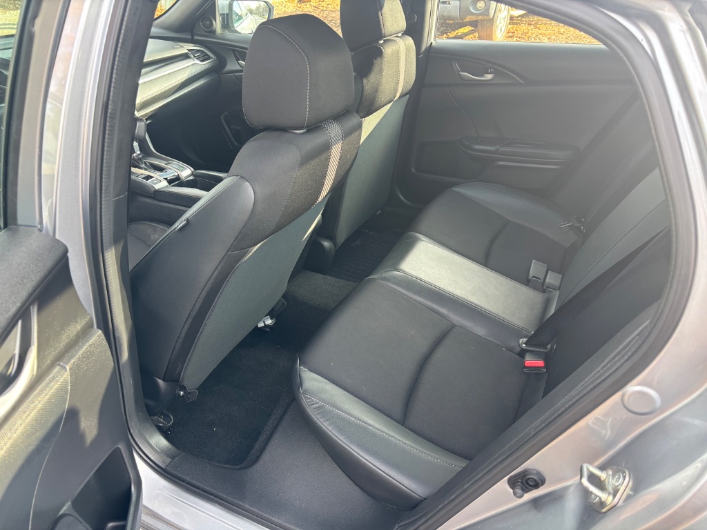 2020 Honda Civic Sport photo