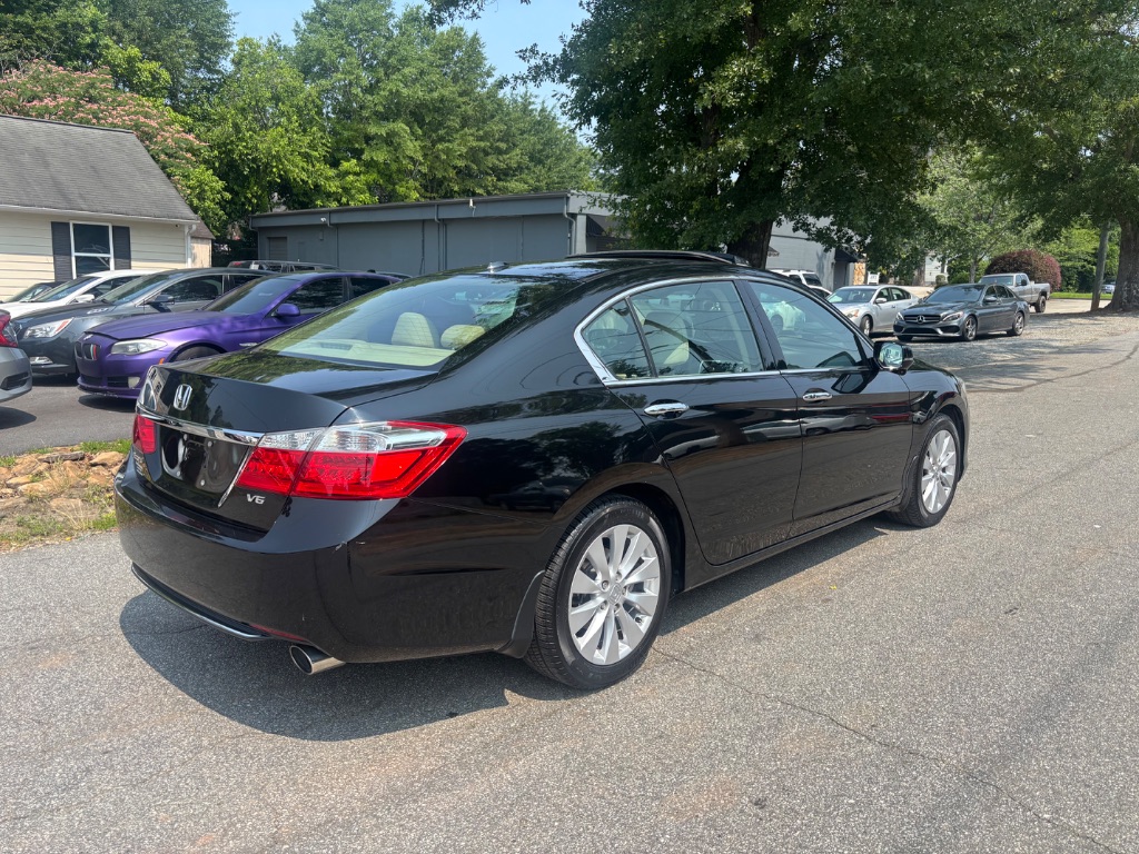2013 Honda Accord EX-L V6 photo