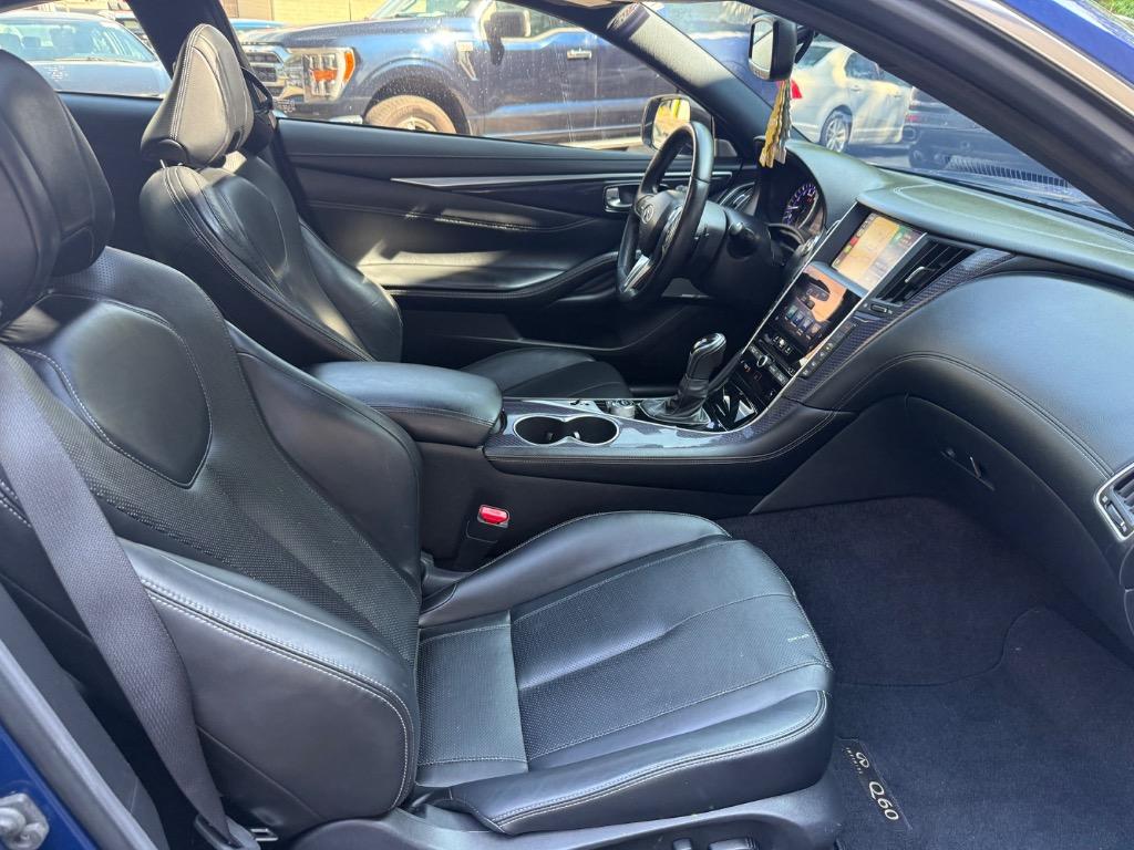 2017 INFINITI Q60 - $21,900