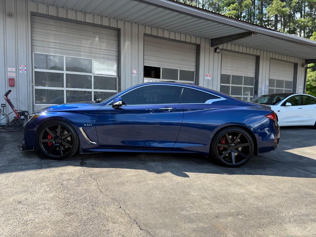 2017 INFINITI Q60 - $21,900