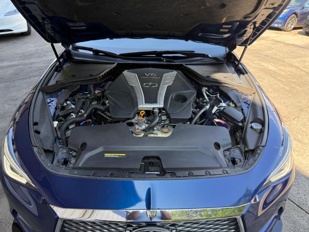 2017 INFINITI Q60 - $21,900
