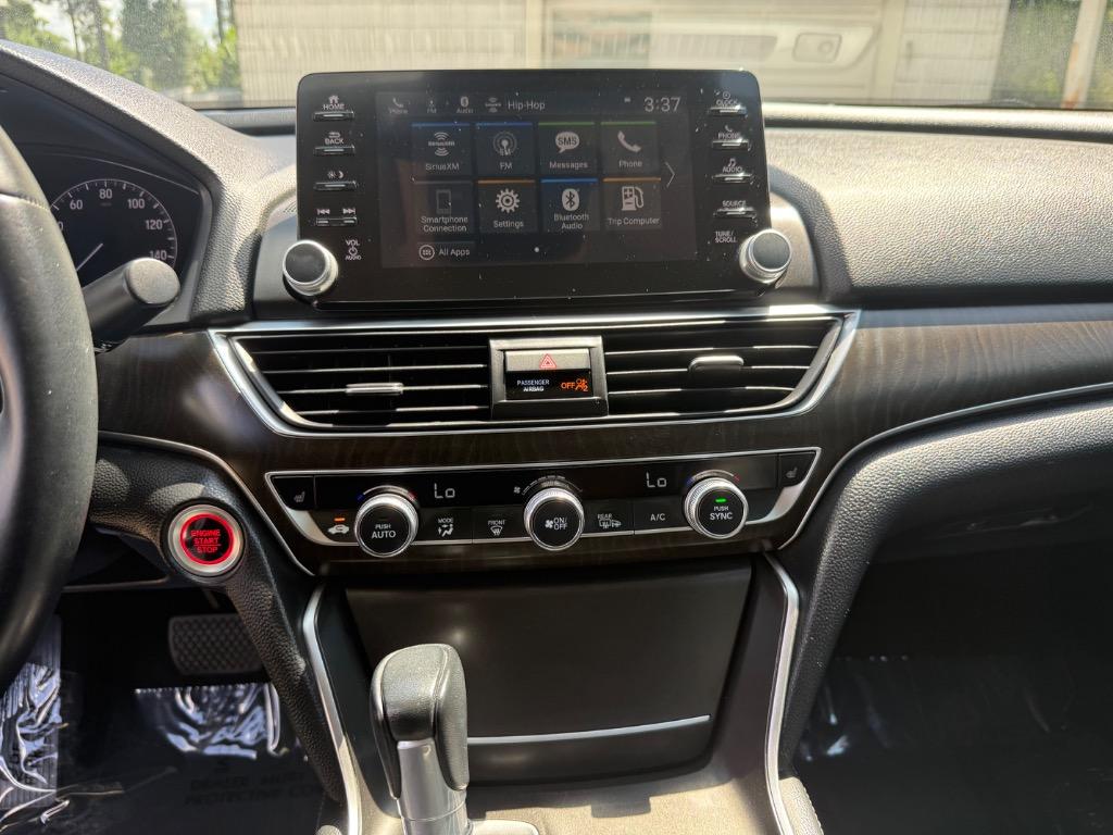 2019 Honda Accord - $16,900