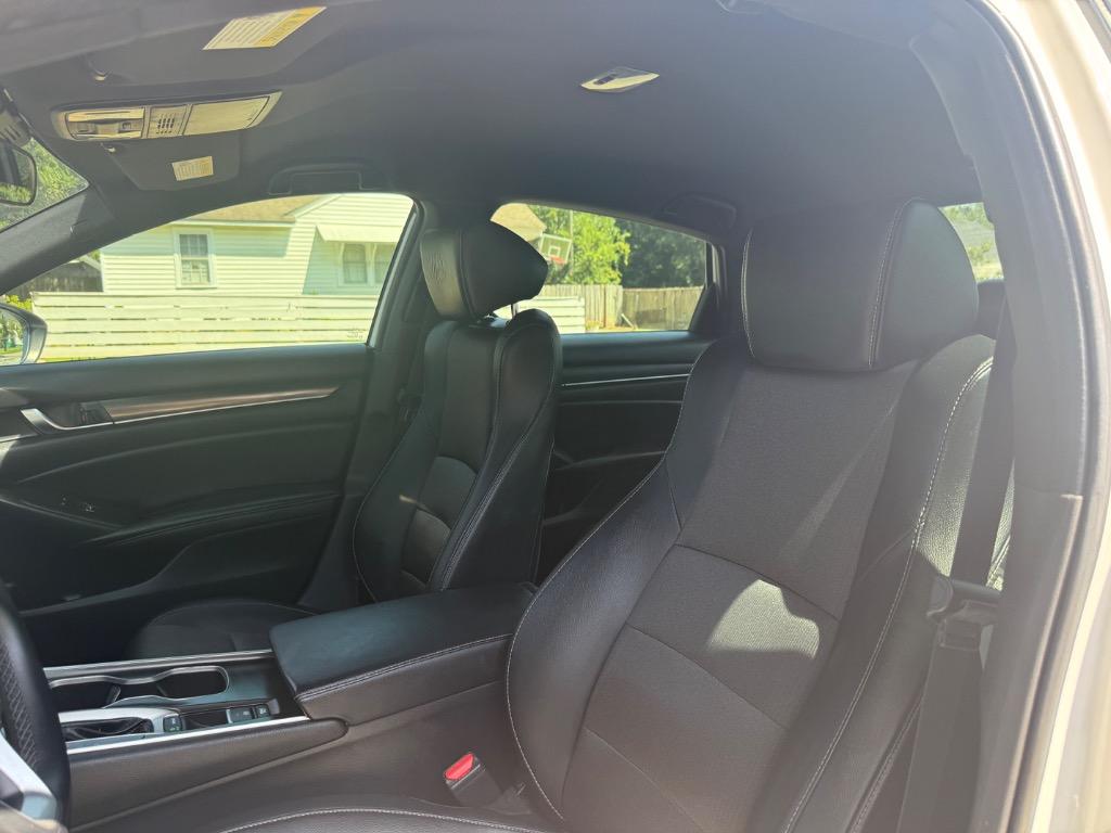 2018 Honda Accord - $16,590