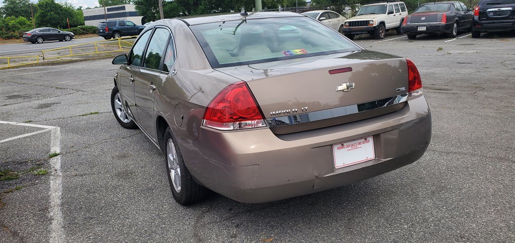 The 2007 Chevrolet Impala LT photos