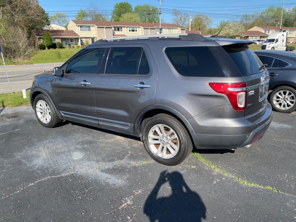 2012 Ford Explorer XLT photo