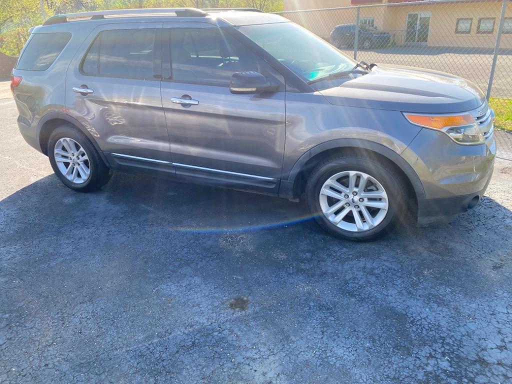 2012 Ford Explorer XLT photo