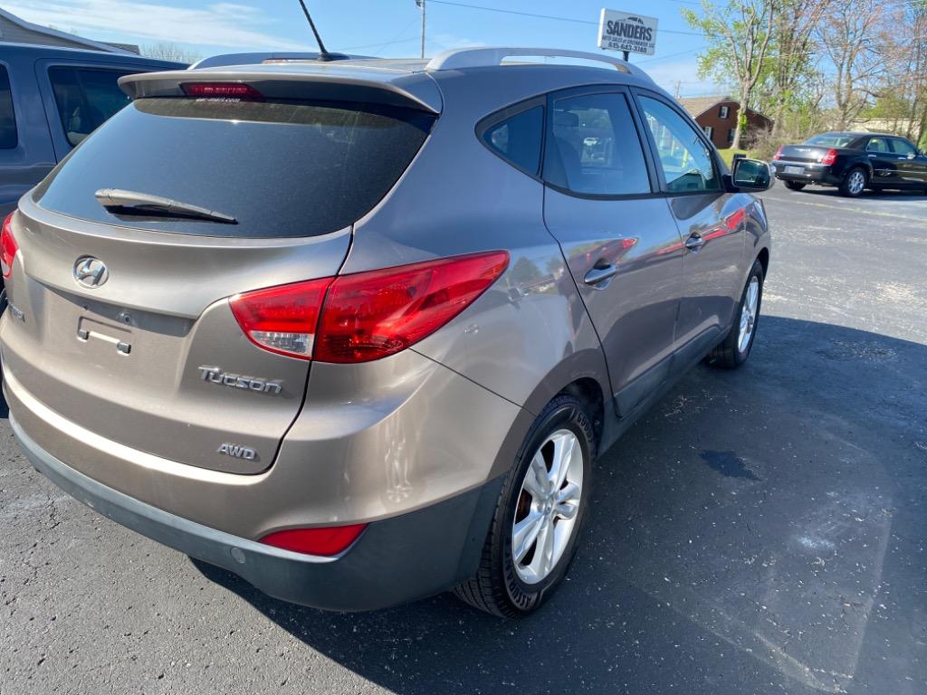 2012 Hyundai Tucson GLS photo