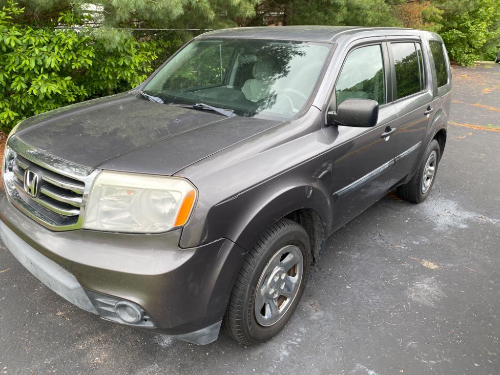 2014 Honda Pilot LX photo