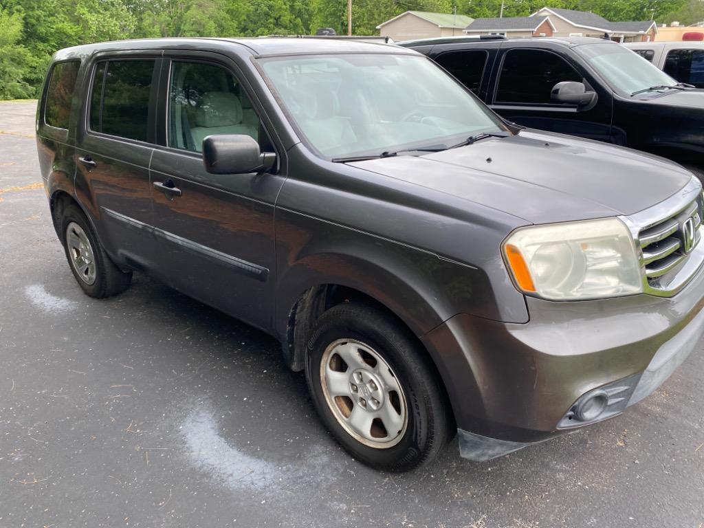 2014 Honda Pilot LX photo