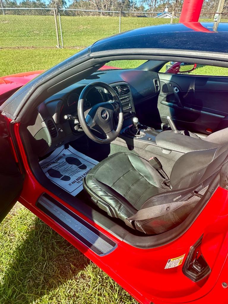 2011 Chevrolet Corvette photo