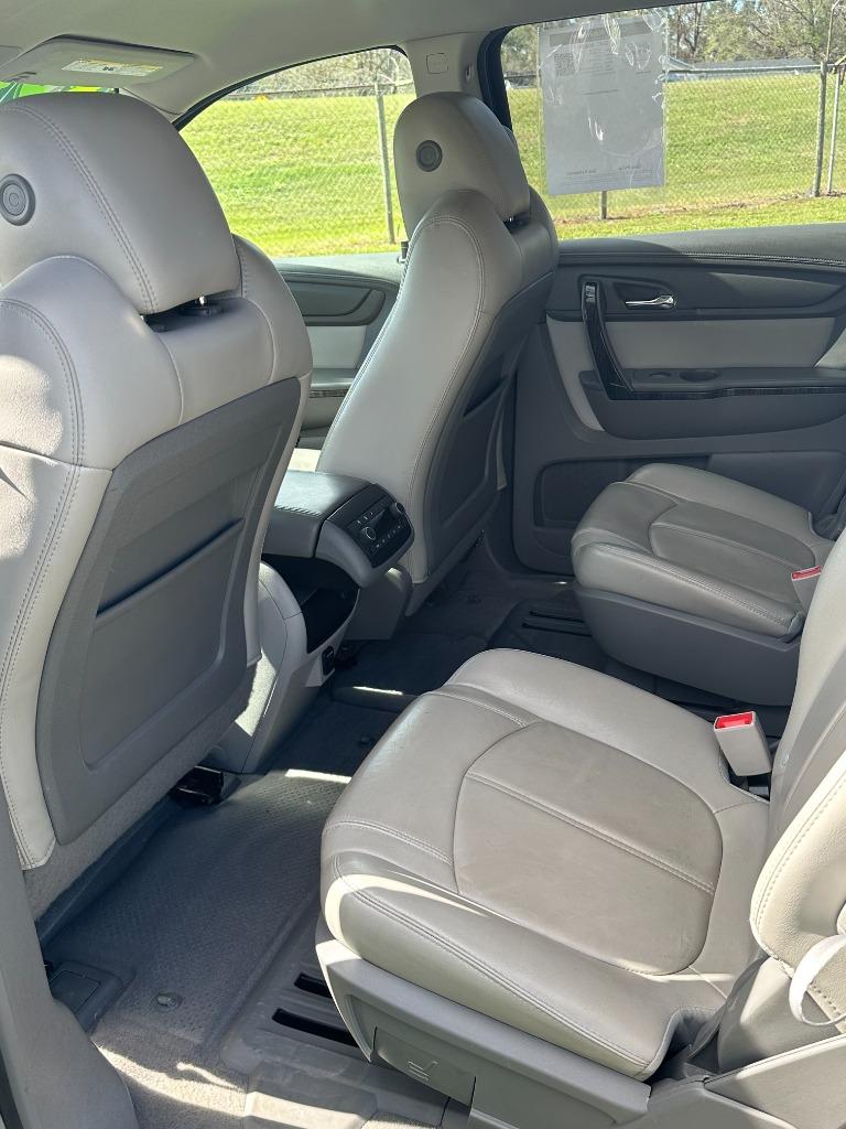 2014 GMC Acadia SLT-1 photo