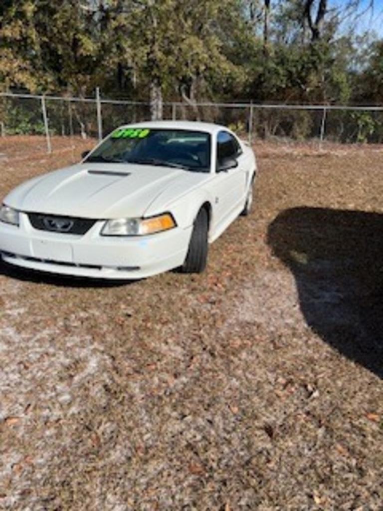 2004 Ford Mustang Base
