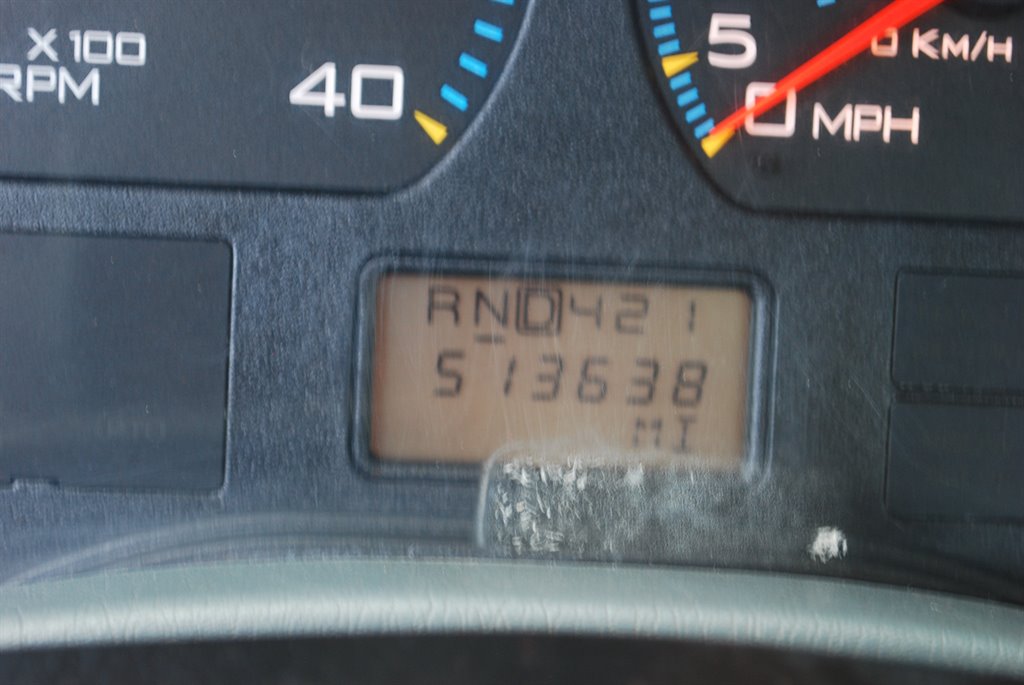 2003 International Ma025