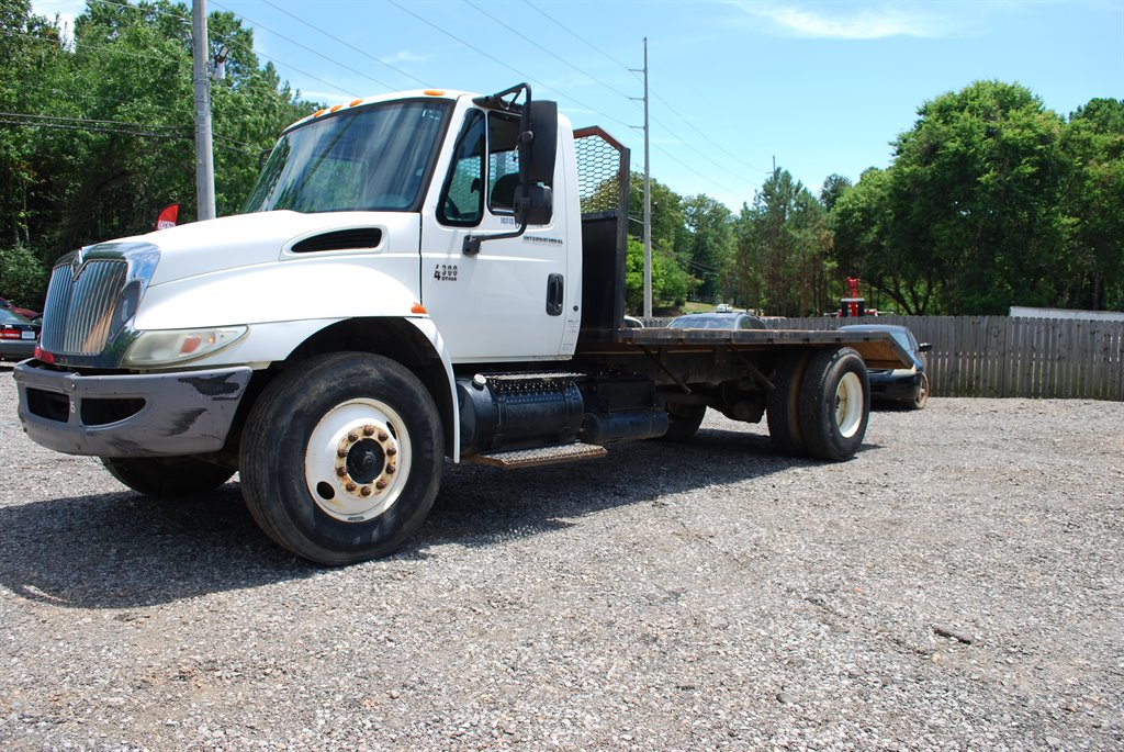 2003 International Ma025