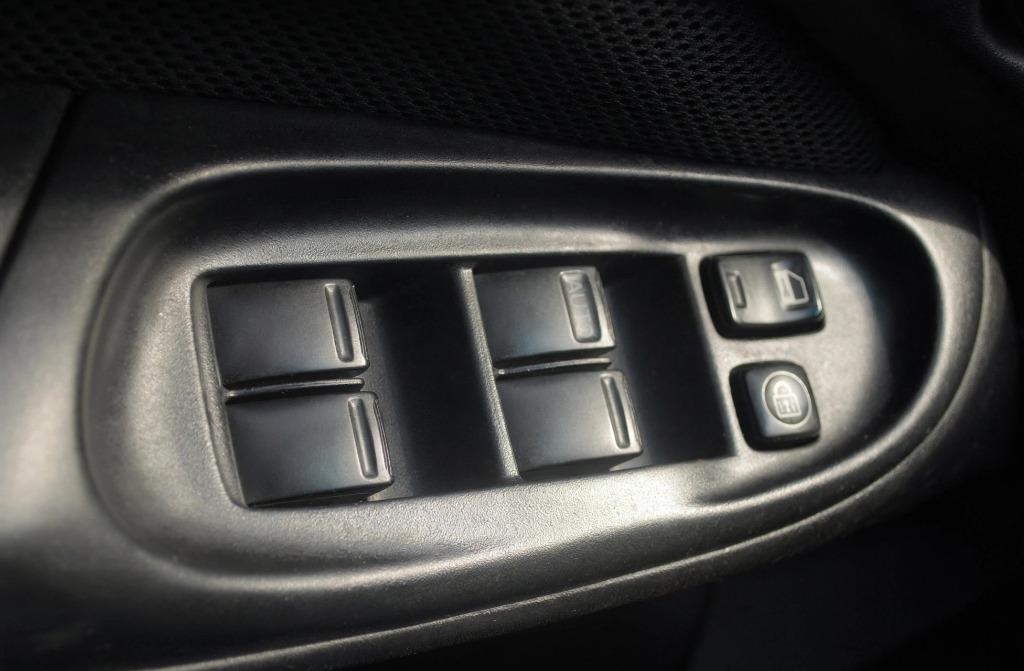 2006 Nissan Sentra - $3,495