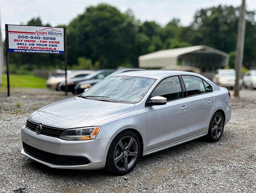 2012 Volkswagen Jetta - $6,495
